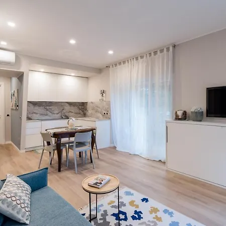 Ariston & Casino - Con Giardino E Garage Appartamento *