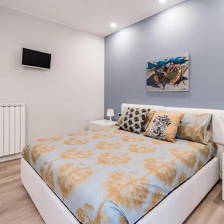 Ariston & Casino - Con Giardino E Garage Apartman
